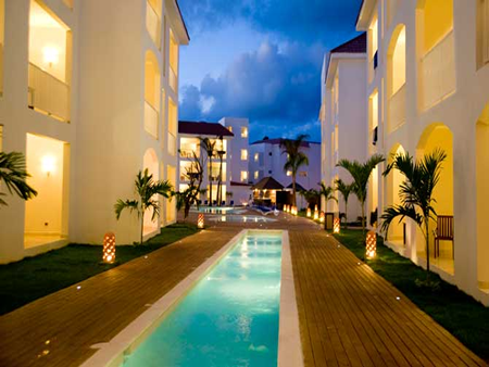 presidential suites punta cana free form pool